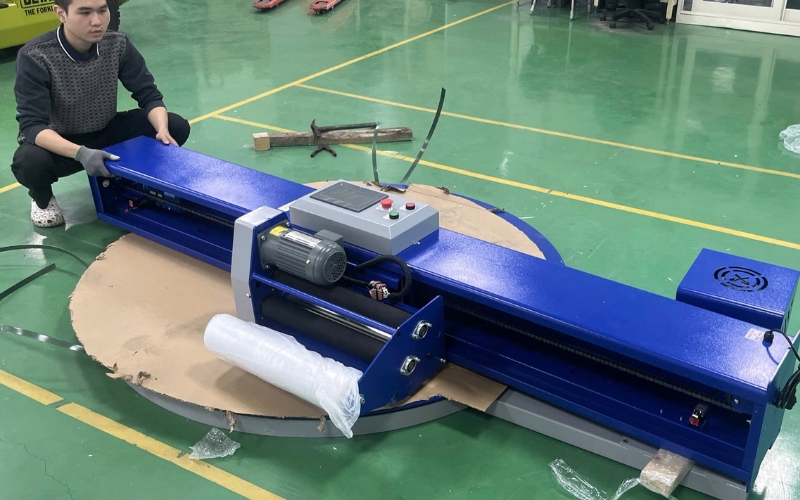 Bảo trì định kỳ máy quấn màng pallet