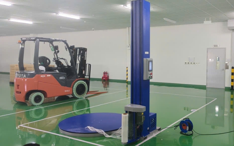 Máy quấn màng Yamafuji BL1650T1